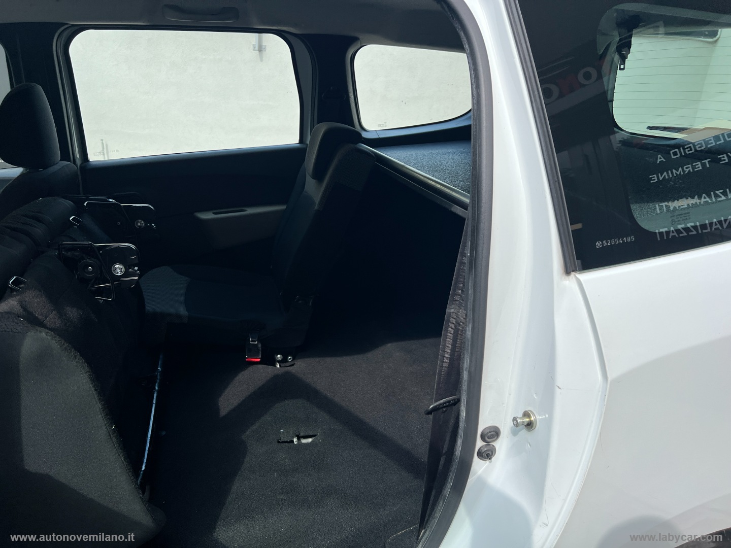 Lodgy 1.6 8V 85 CV 5 posti Lauréate BENZINA PREZZO REALE - immagine 7