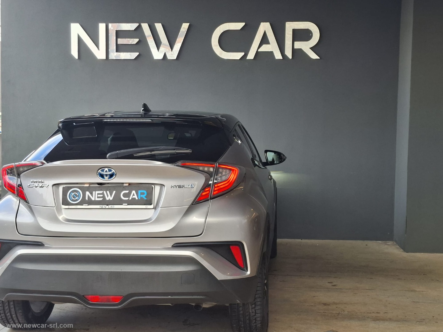 C-HR 1.8 Hybrid E-CVT Active - immagine 7