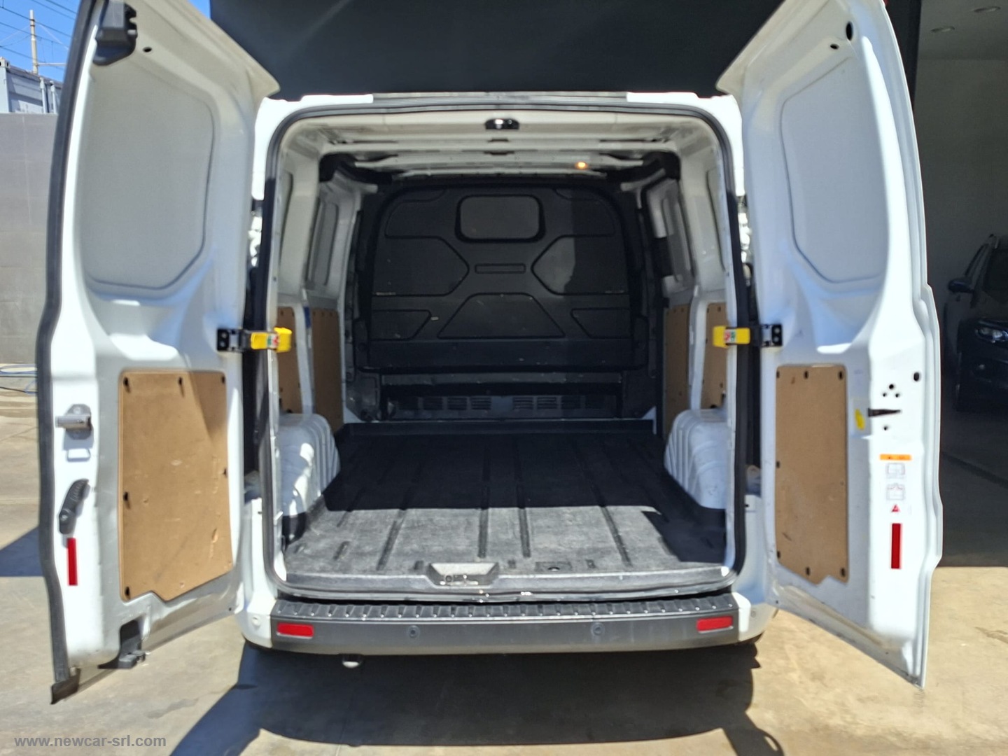 Tran.Cust.280 2.0EcoB.130MHEVPC F.Trend - immagine 7