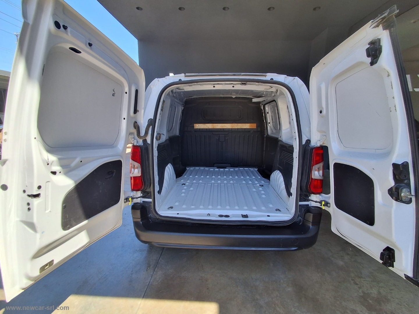 Berlingo BlueHDi 100 S&S Van M - immagine 7