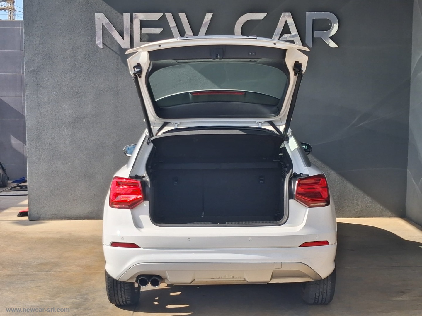 Q2 1.4 TFSI COD S tronic Business - immagine 7