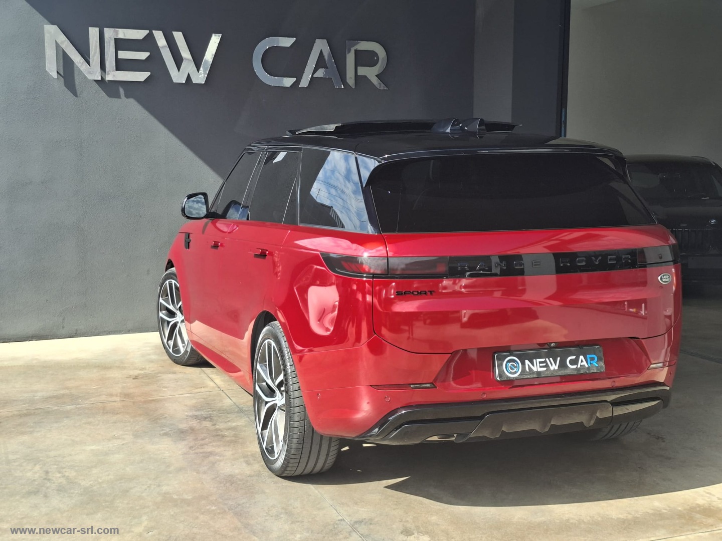 Range Rover 3.0D I6 300 CV HSE - immagine 7