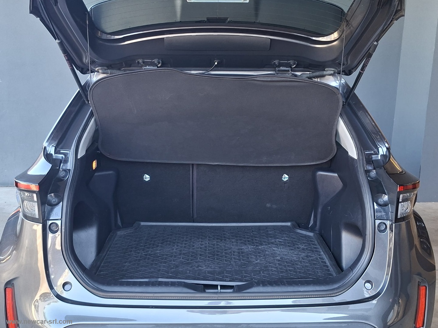 Yaris Cross 1.5 Hybrid 5p. E-CVT Busin. - immagine 7
