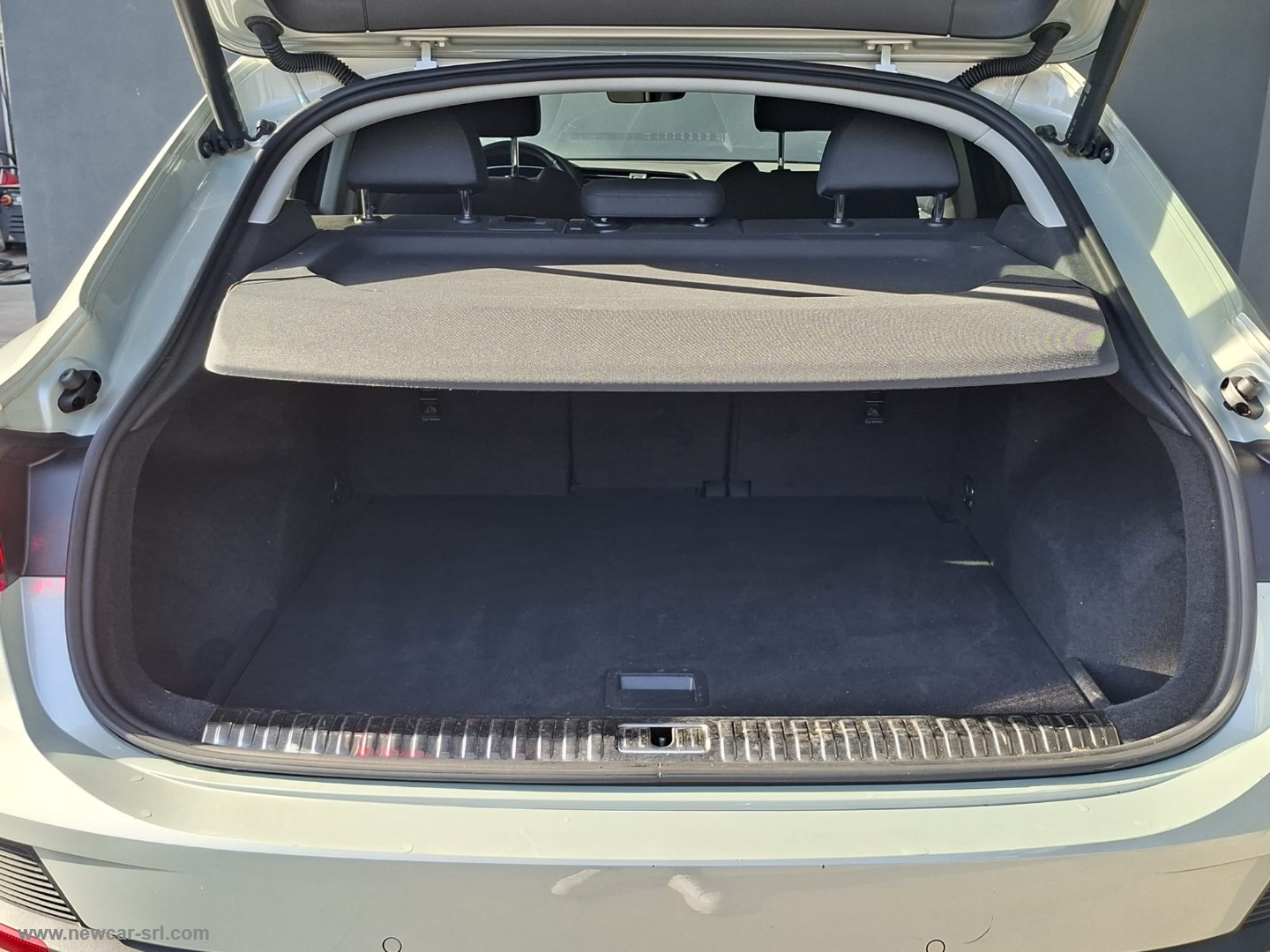 Q3 SPB 35 TDI S tronic Business Plus - immagine 7