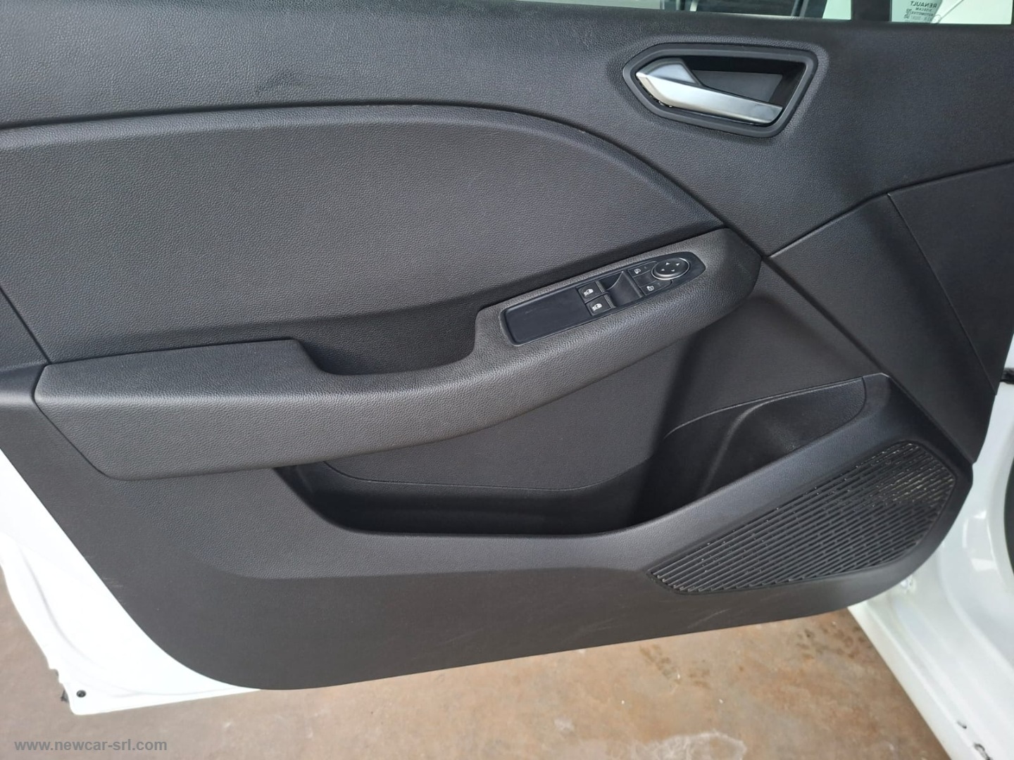 Clio Blue dCi 100 CV Evolution - immagine 7