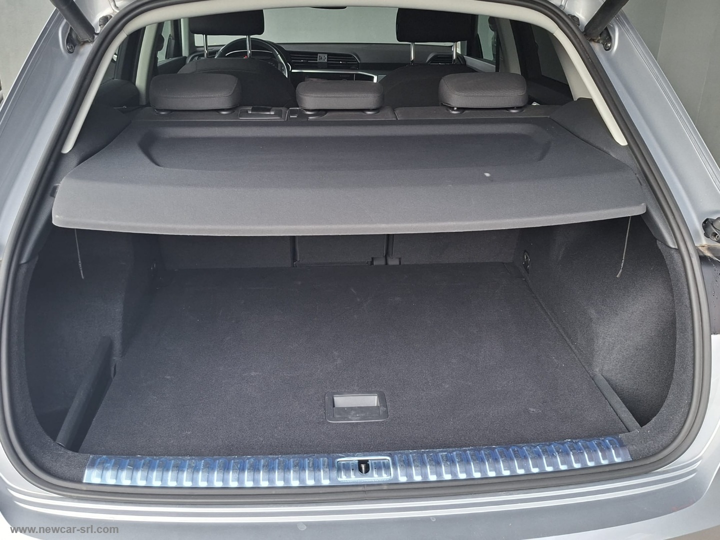 Q3 2.0 TDI 150CV quattro Business - immagine 7