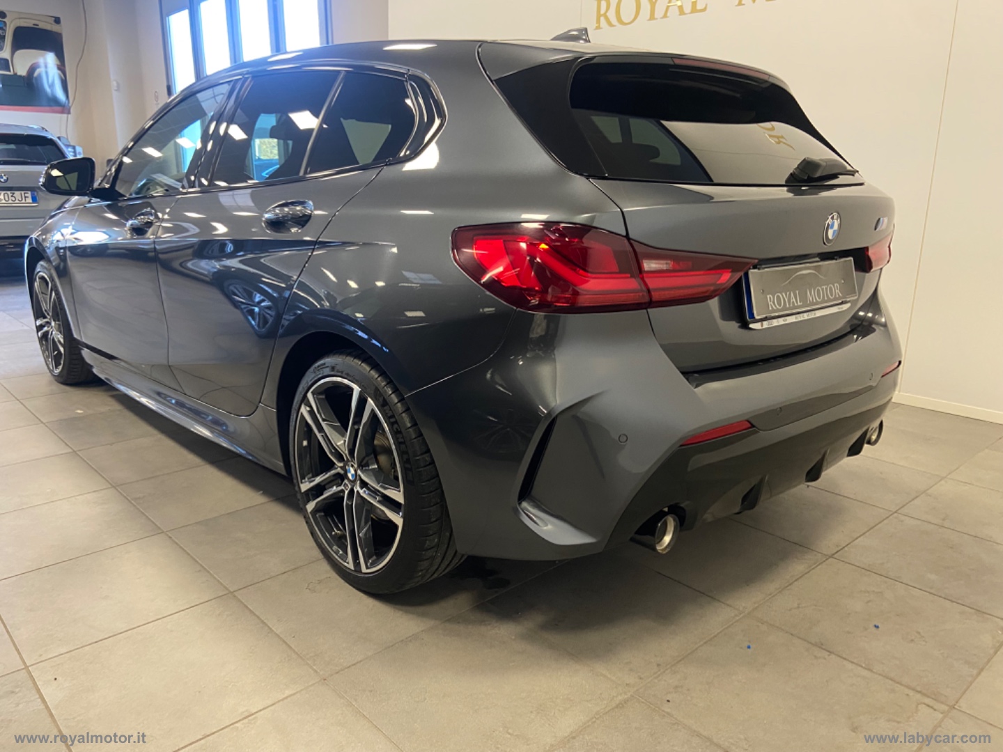 118d 5p. Msport TETTO APRIBILE + SEDILI SPORTIVI M - immagine 7