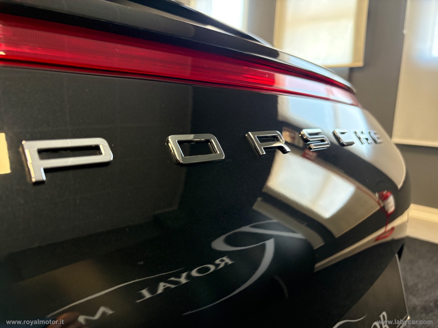 911 3.8 Carrera 4S Coupé GARANZIA UFFICIALE PORSCHE 01-2027 - immagine 7