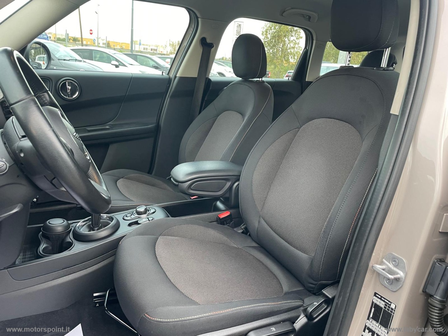 Mini One D Business Countryman Aut. - immagine 7