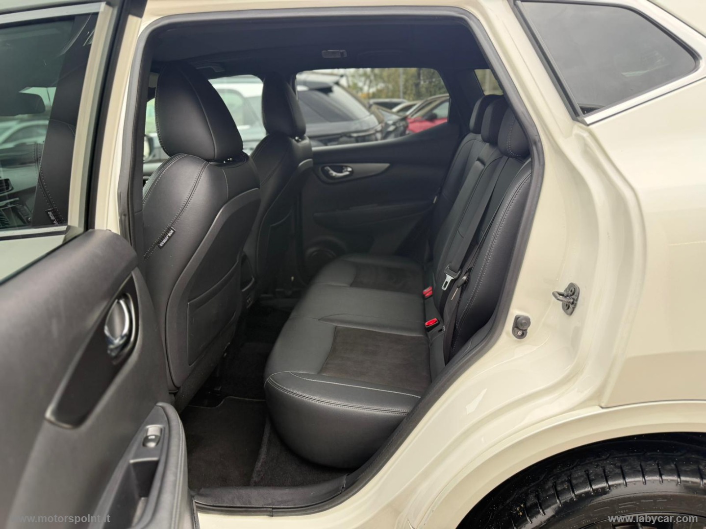 Qashqai 1.5 dCi 115 CV DCT N-TEC TETTO PELLE - immagine 7