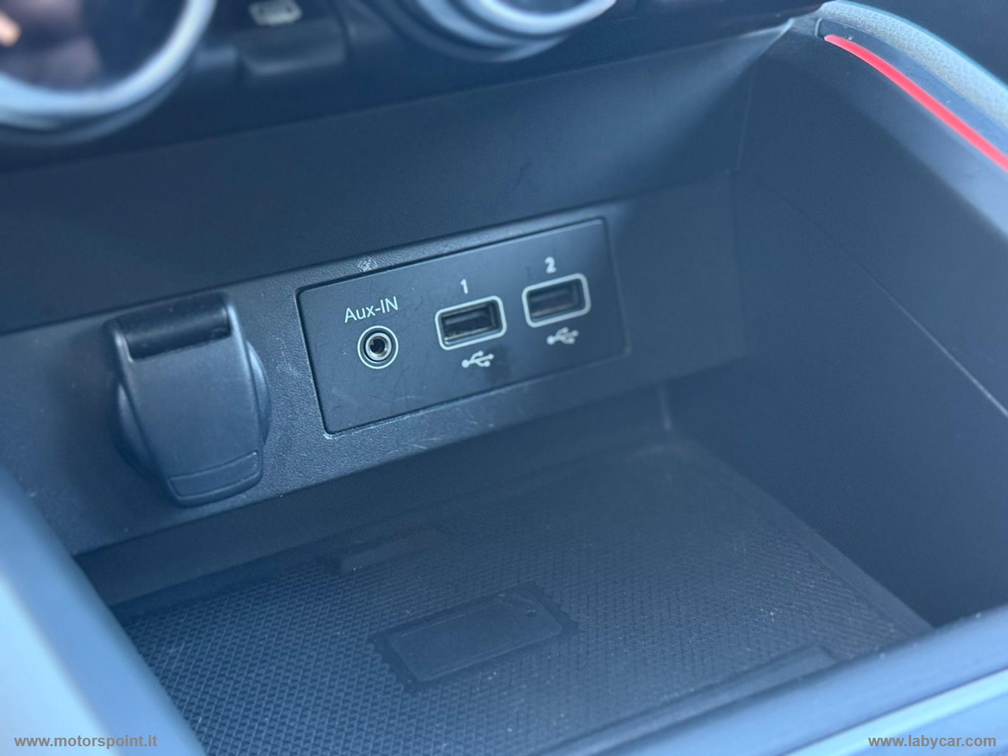 Clio TCe 100 CV GPL Techno - immagine 7