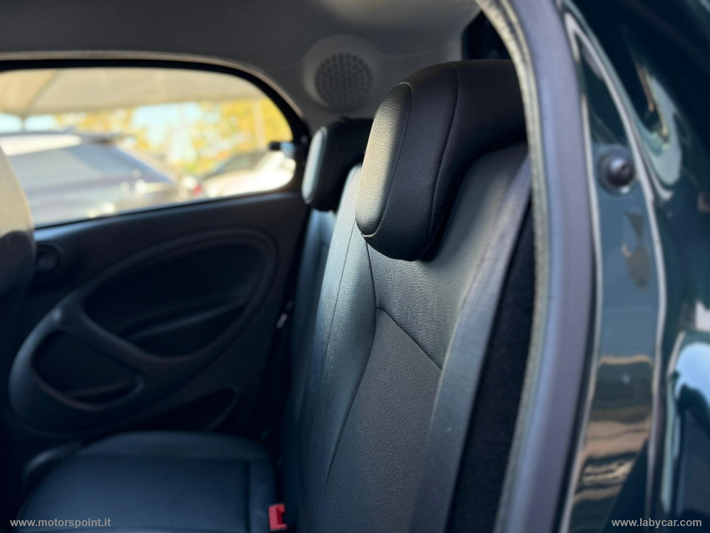 forfour 70 1.0 PASSION NAVI - immagine 7