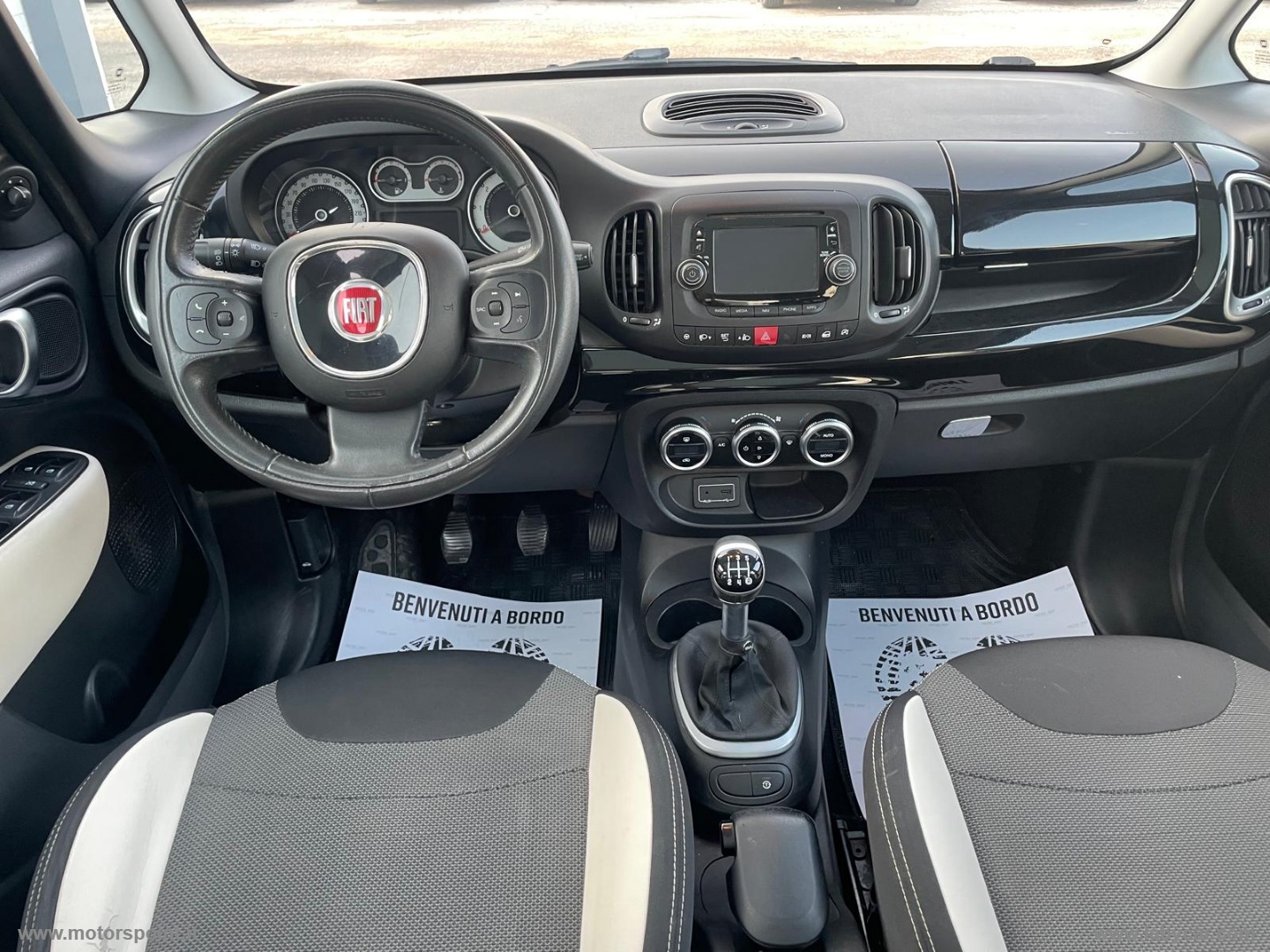 500L 1.3 MJT 95 CV Trekking TETTO - immagine 7