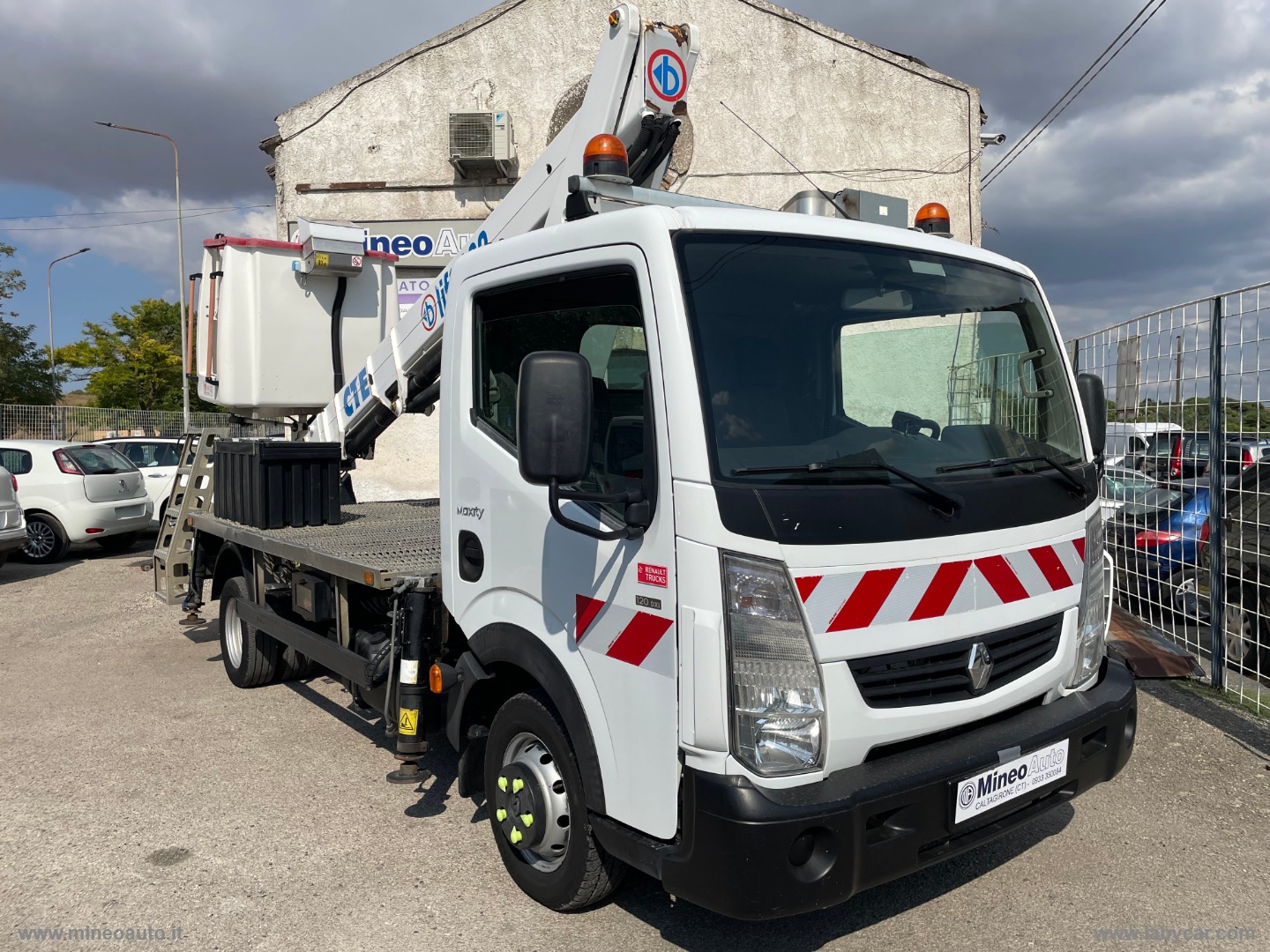 Maxity 120CV 2.5 DXi CESTELLO PIATTAFORMA AEREA - immagine 7