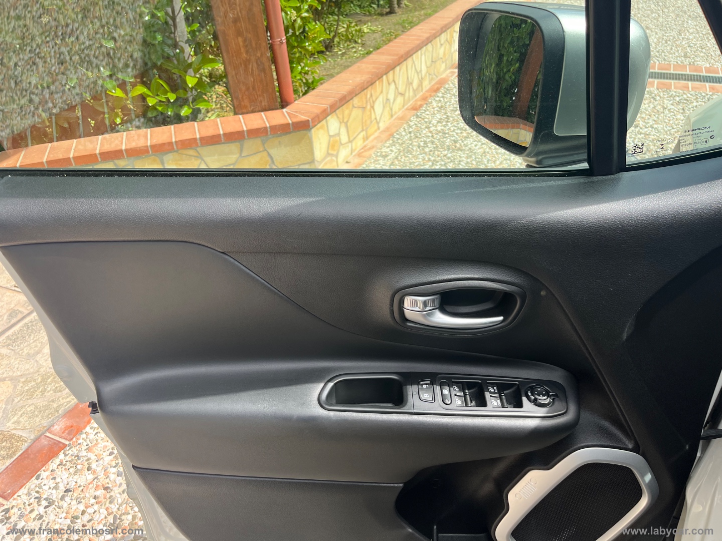 Renegade 1.6 Mjt 120CV Limited - immagine 7