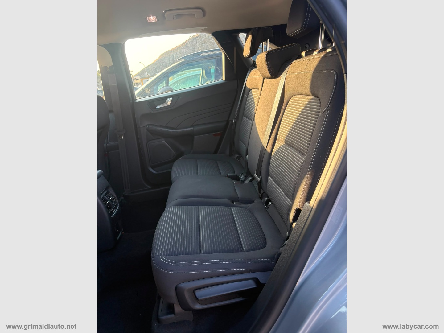 Kuga 2.0 EcoBlue Hybrid 150CV 2WD ST-L. - immagine 7