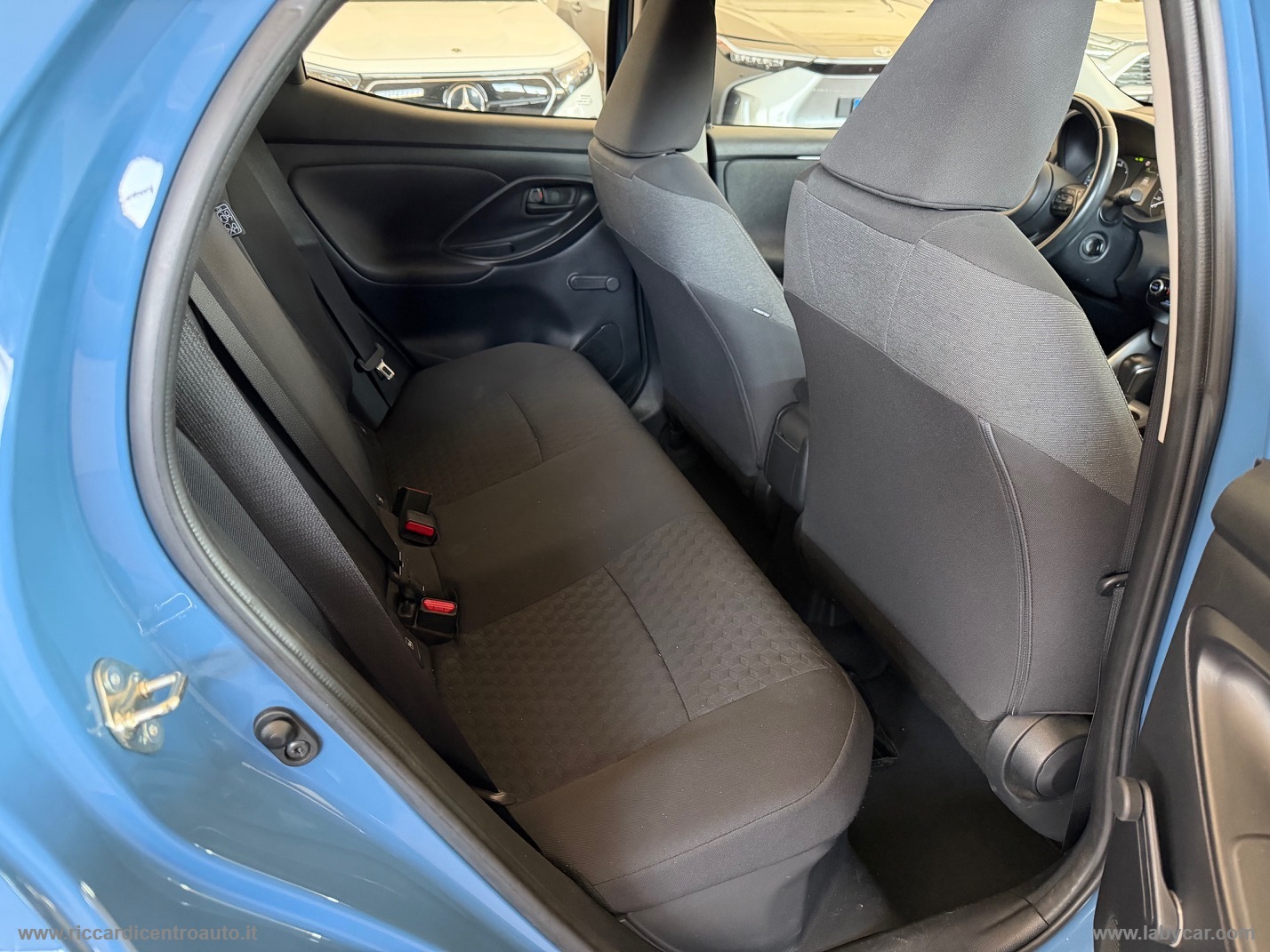 Yaris 1.5 Hybrid 5p. Business - immagine 7