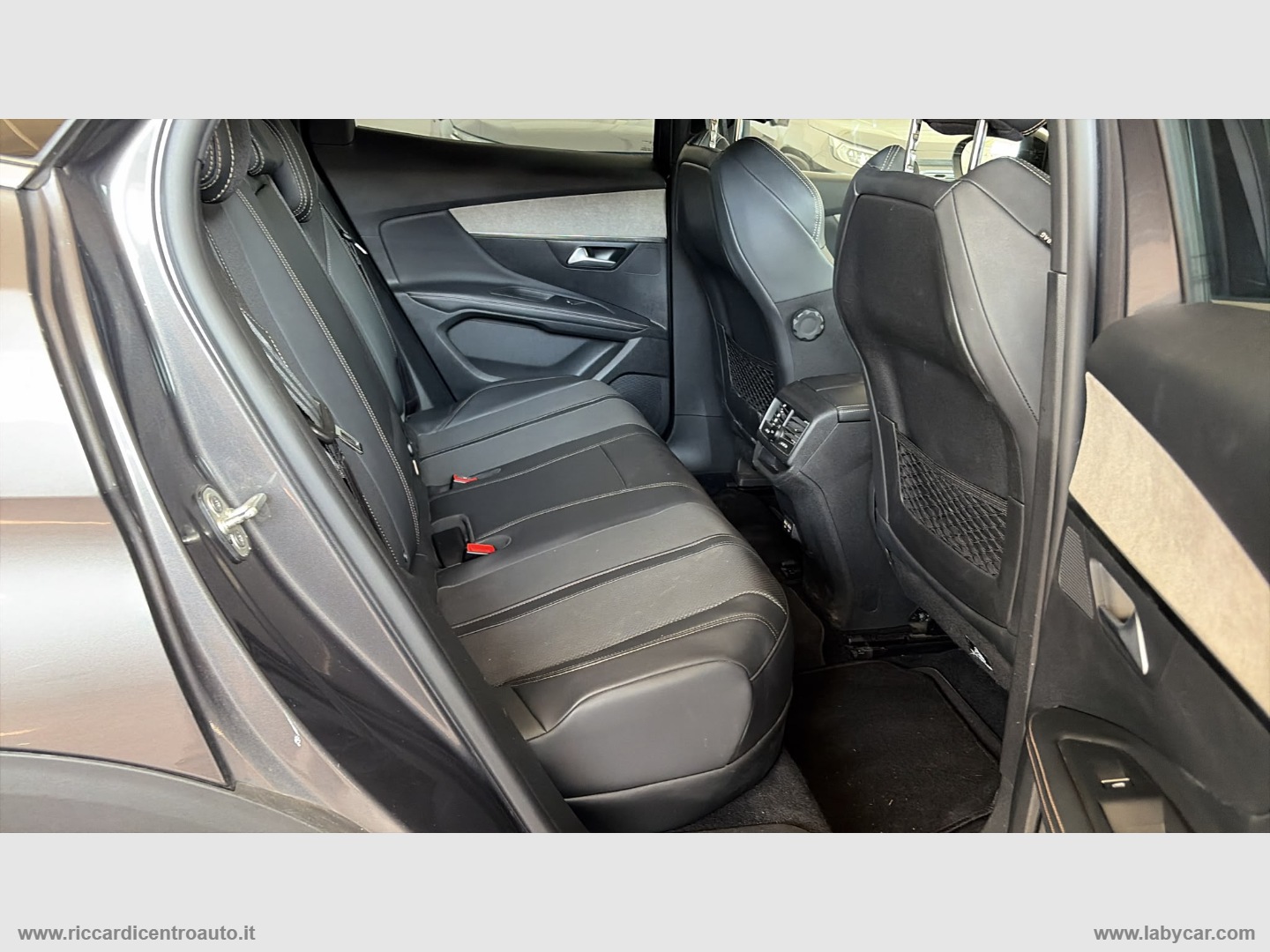 3008 Hybrid 225 e-EAT8 GT Pack - immagine 7