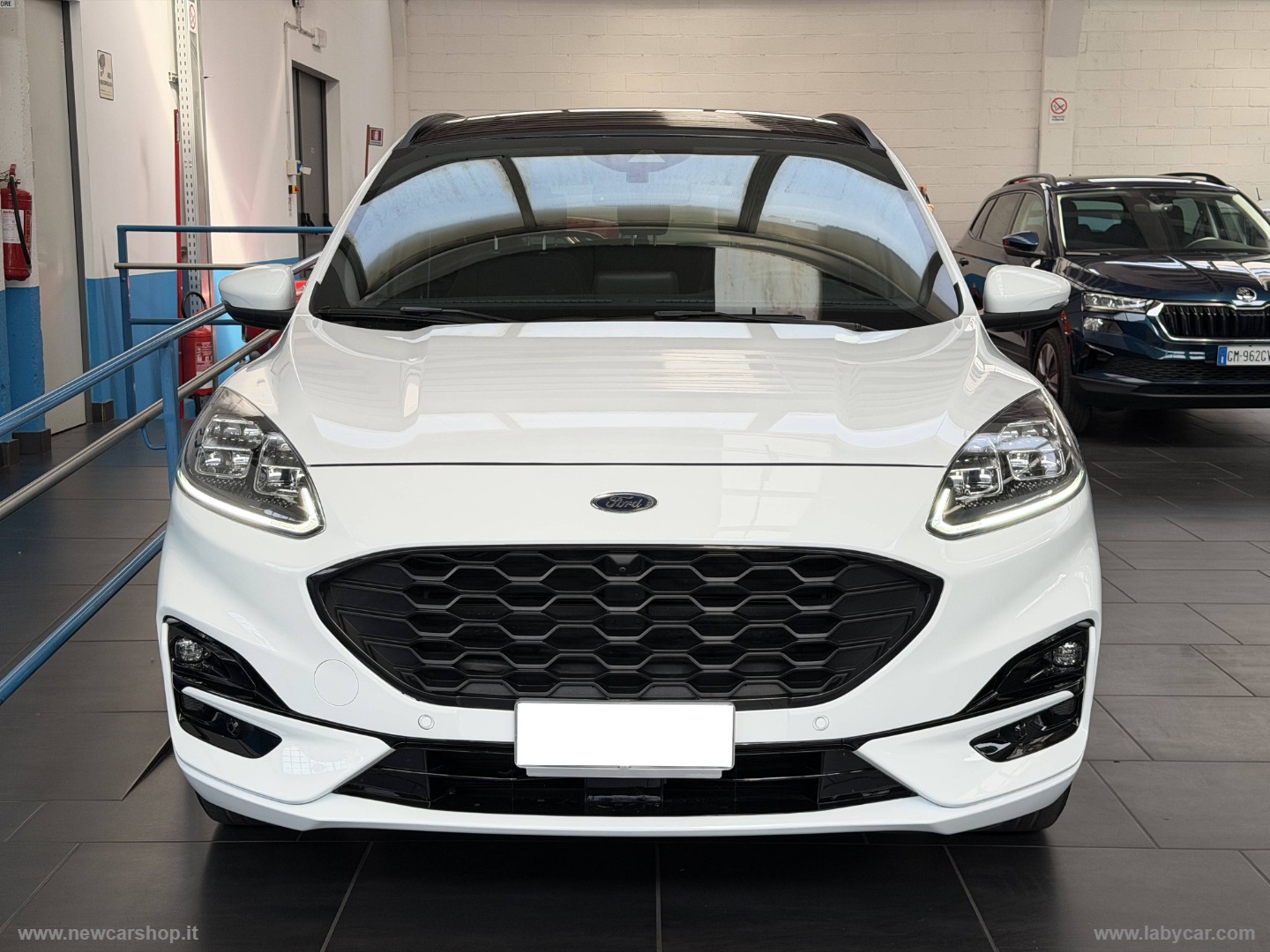 Kuga 2.5 Full Hybrid 190 CVT 2WD ST-Line - immagine 7