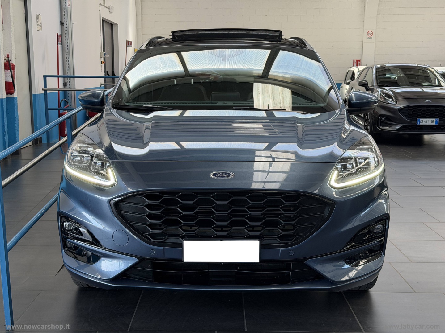 Kuga 2.5 Full Hybrid 190 CVT 2WD ST-Line - immagine 7