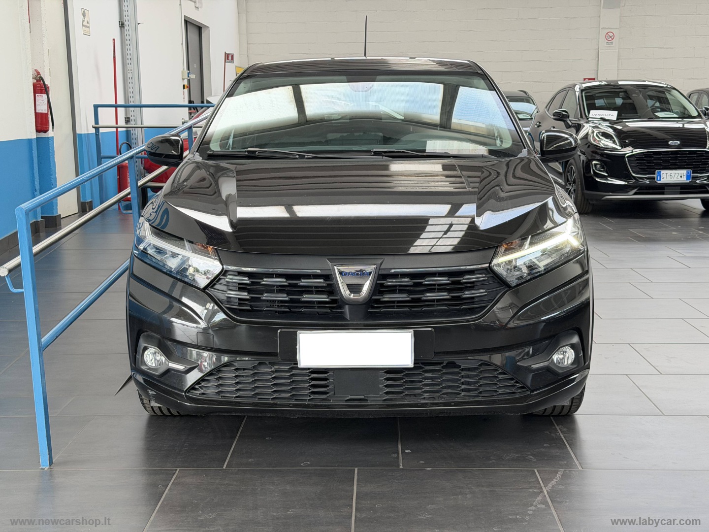 Sandero Streetway 1.0 SCe 65 CV Comfort NEOPATENTATI - immagine 7