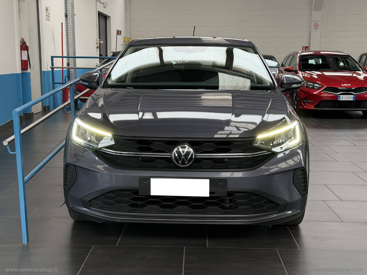 Taigo 1.0 TSI Life NEOPATENTATI - immagine 7