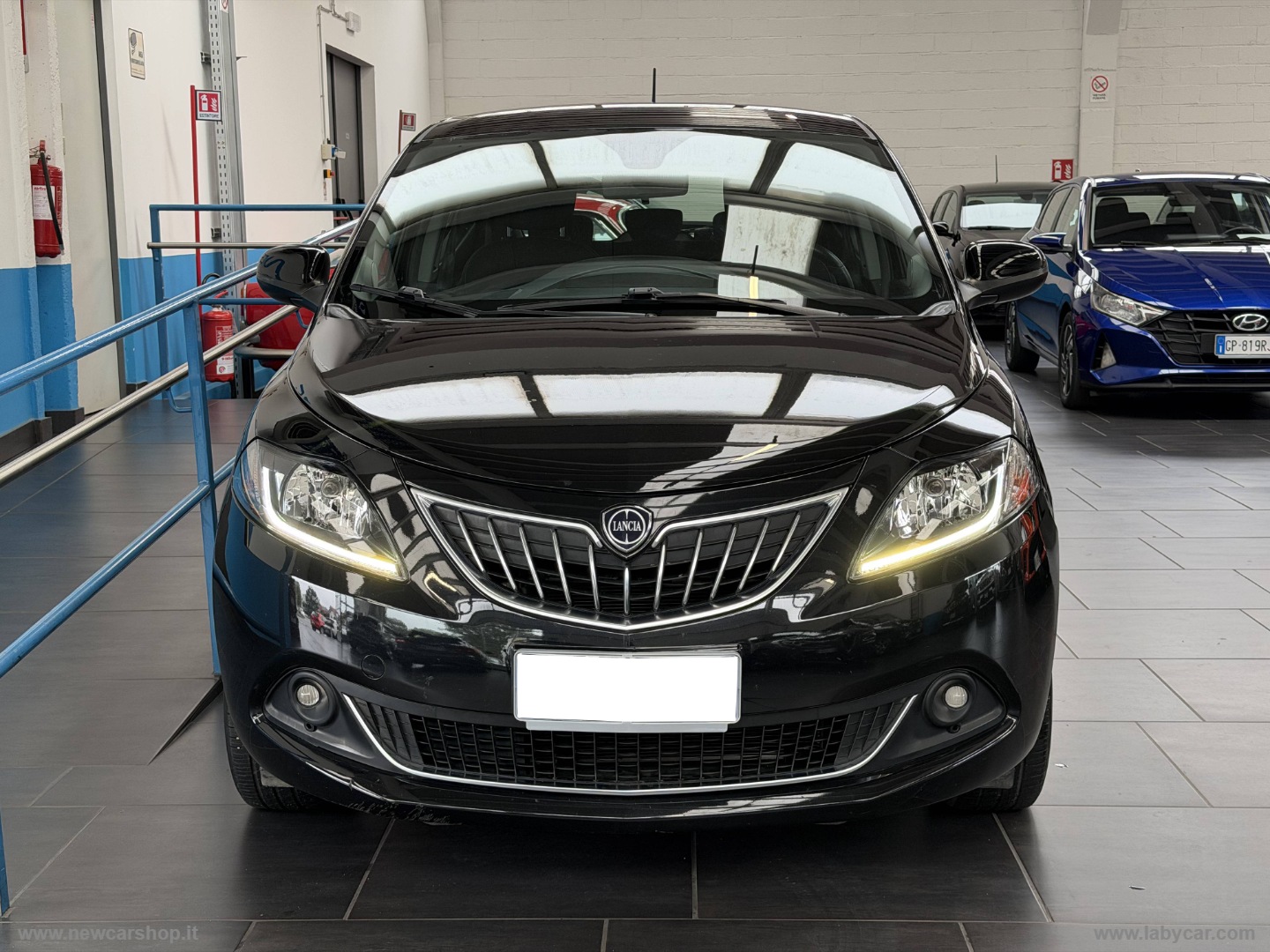 Ypsilon 1.0 FireFly 5p.S&S Hybryd Gold NEOPATENTATI - immagine 7
