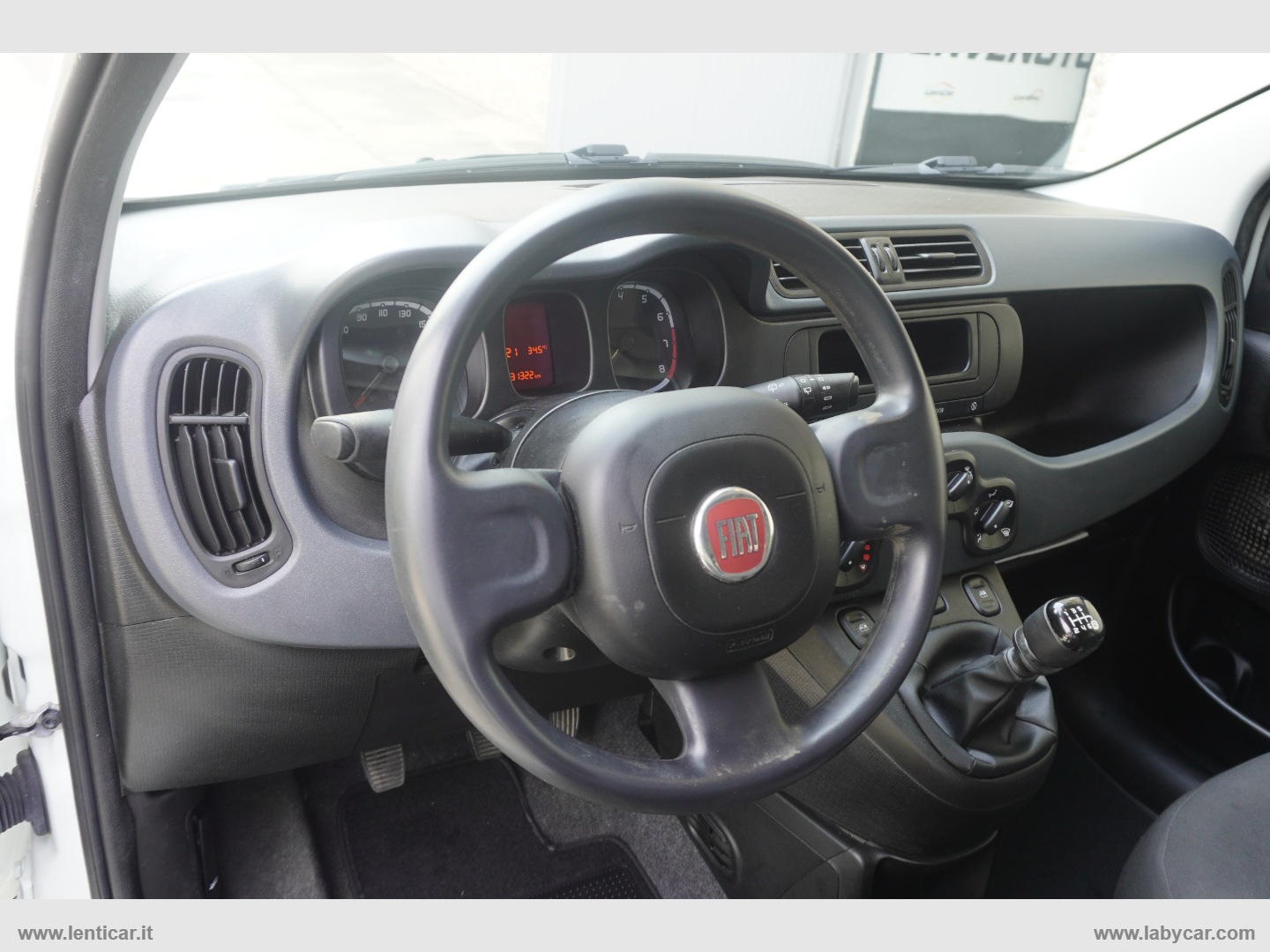 Panda 1.0 GSE S&S Hybrid Pop Van 2 p.ti solo 31.000 Km - immagine 7