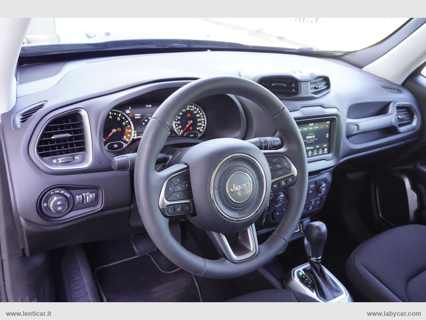 Renegade 1.5 T4 MHEV Limited - immagine 7