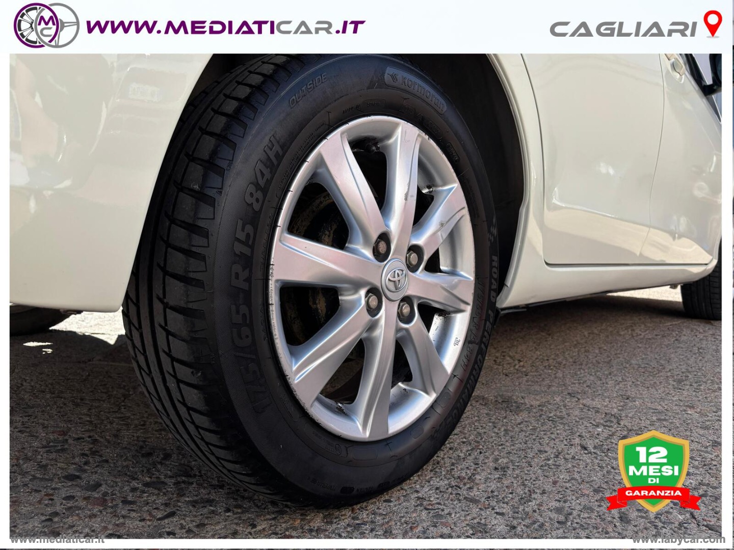 Yaris 1.3 5p. Lounge CVT Stop & Start - immagine 7