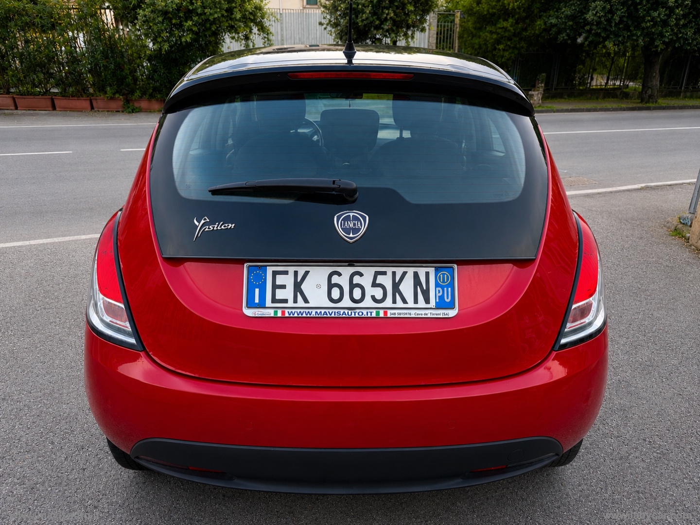 Ypsilon 1.2 69 CV 5p. S&S Black&Red - immagine 7