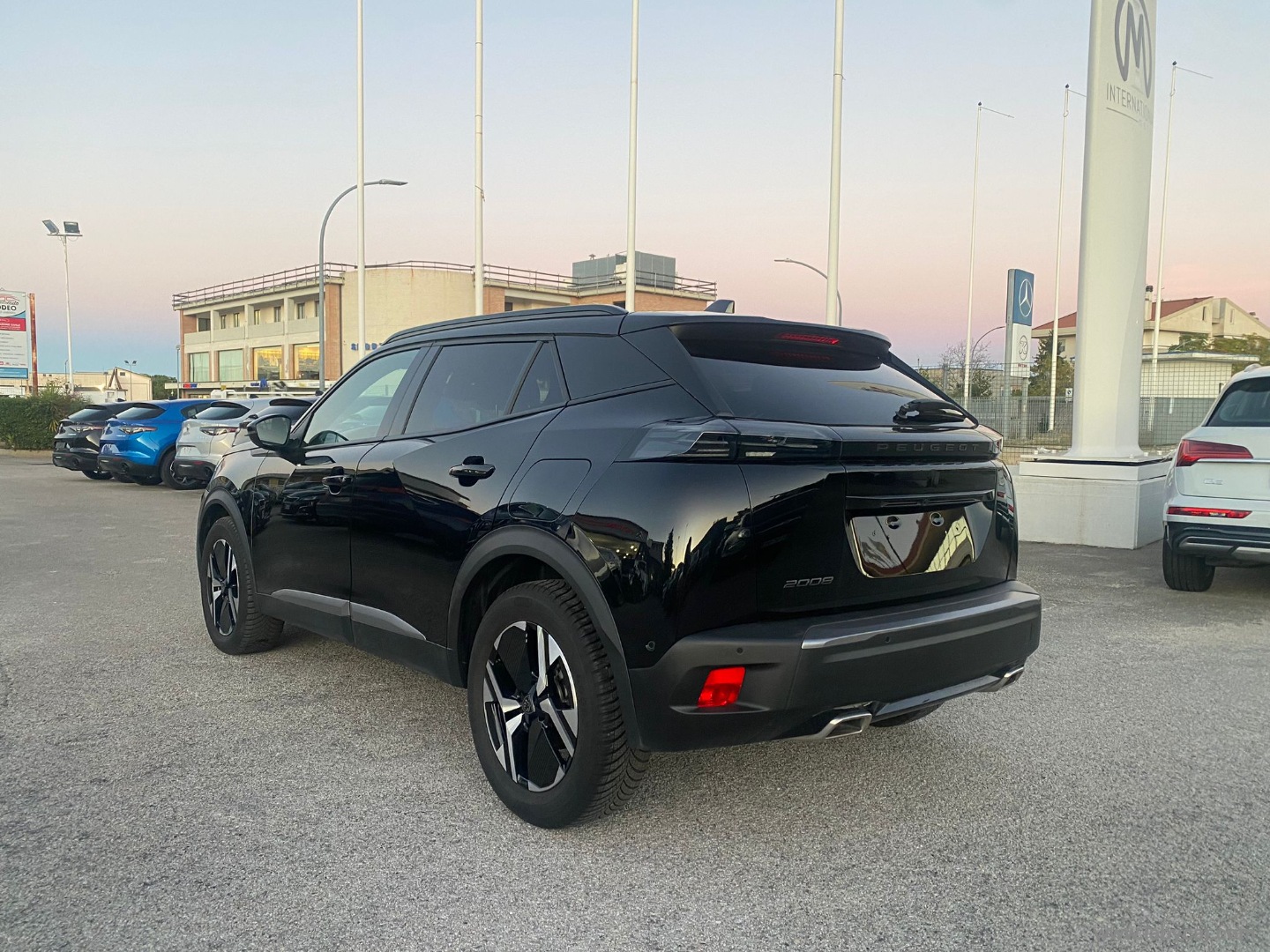 Peugeot 2008 PureTech 130 S&S EAT8 Allure - Immagine 7
