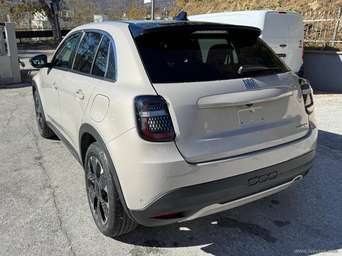 Fiat 600 Hybrid MHEV La Prima - Immagine 7