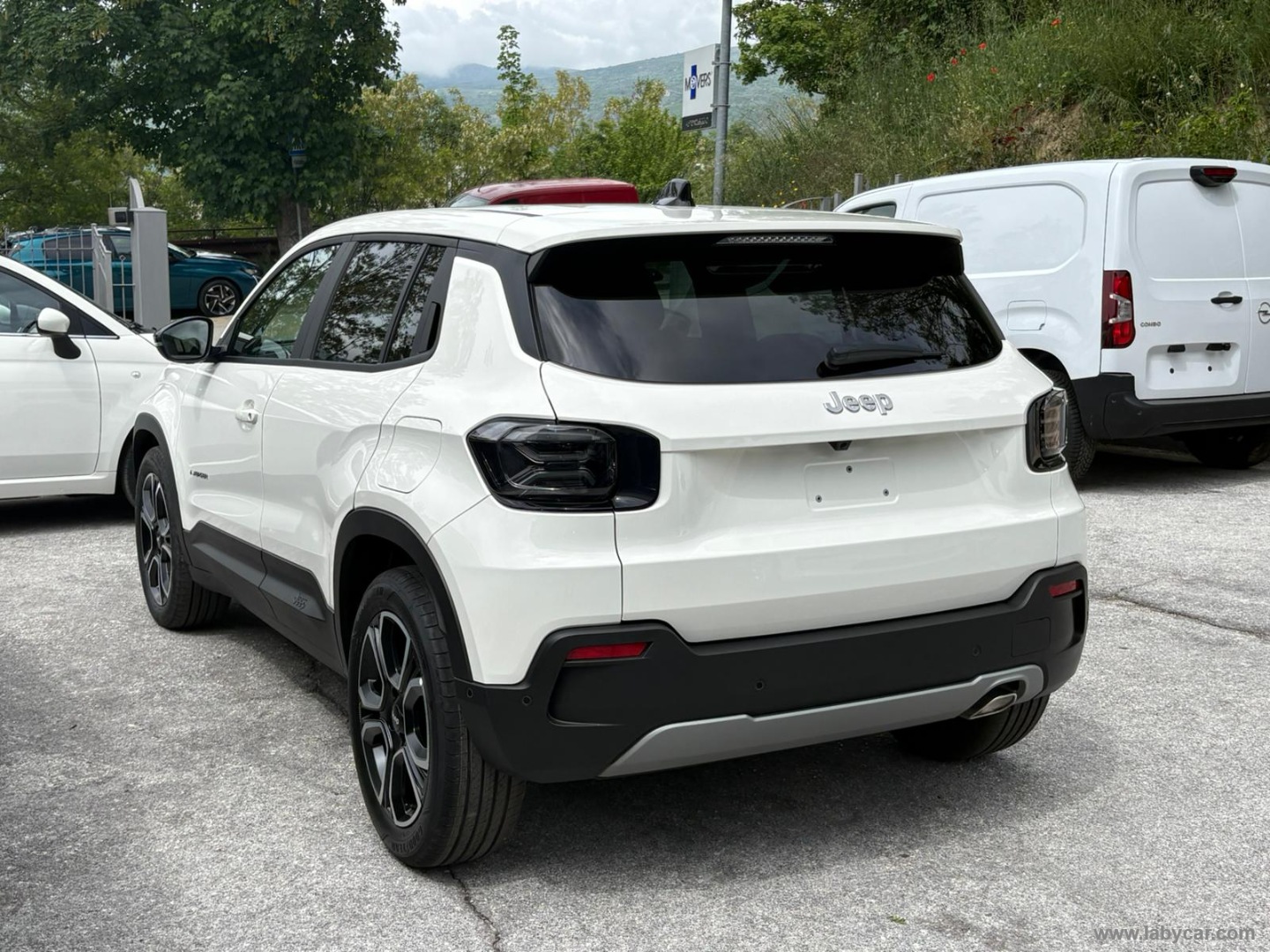 Avenger 1.2 Turbo Summit - immagine 7