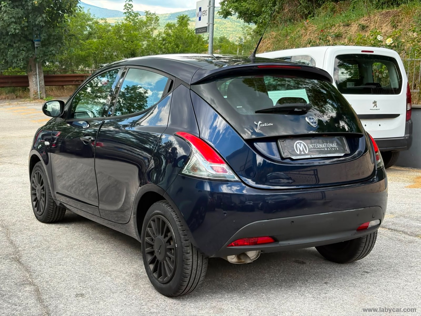 Ypsilon 1.2 69 CV 5p. GPL Ecochic Ele. - immagine 7