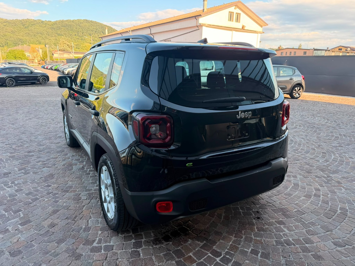 Jeep Renegade 1.5 T4 MHEV Altitude - Immagine 7