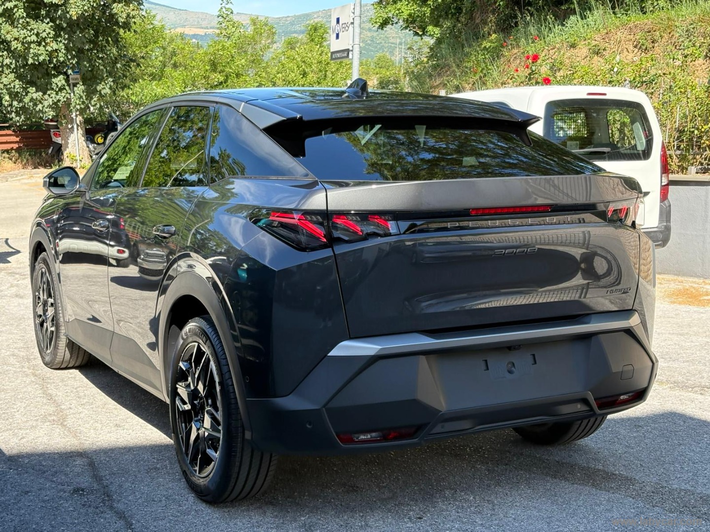3008 Hybrid 145 e-DCS6 GT - immagine 7