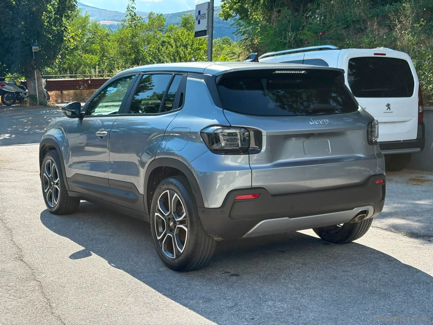 Jeep Avenger 1.2 Turbo Summit - Immagine 7