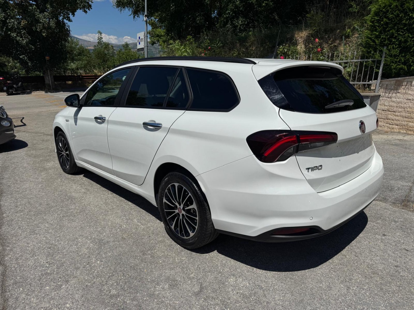 Fiat Tipo 1.6 Mjt S&S SW City Life - Immagine 7