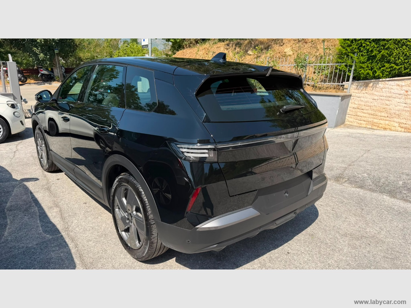 Opel Grandland Hybrid 145 CV DCT6 Edition - Immagine 7