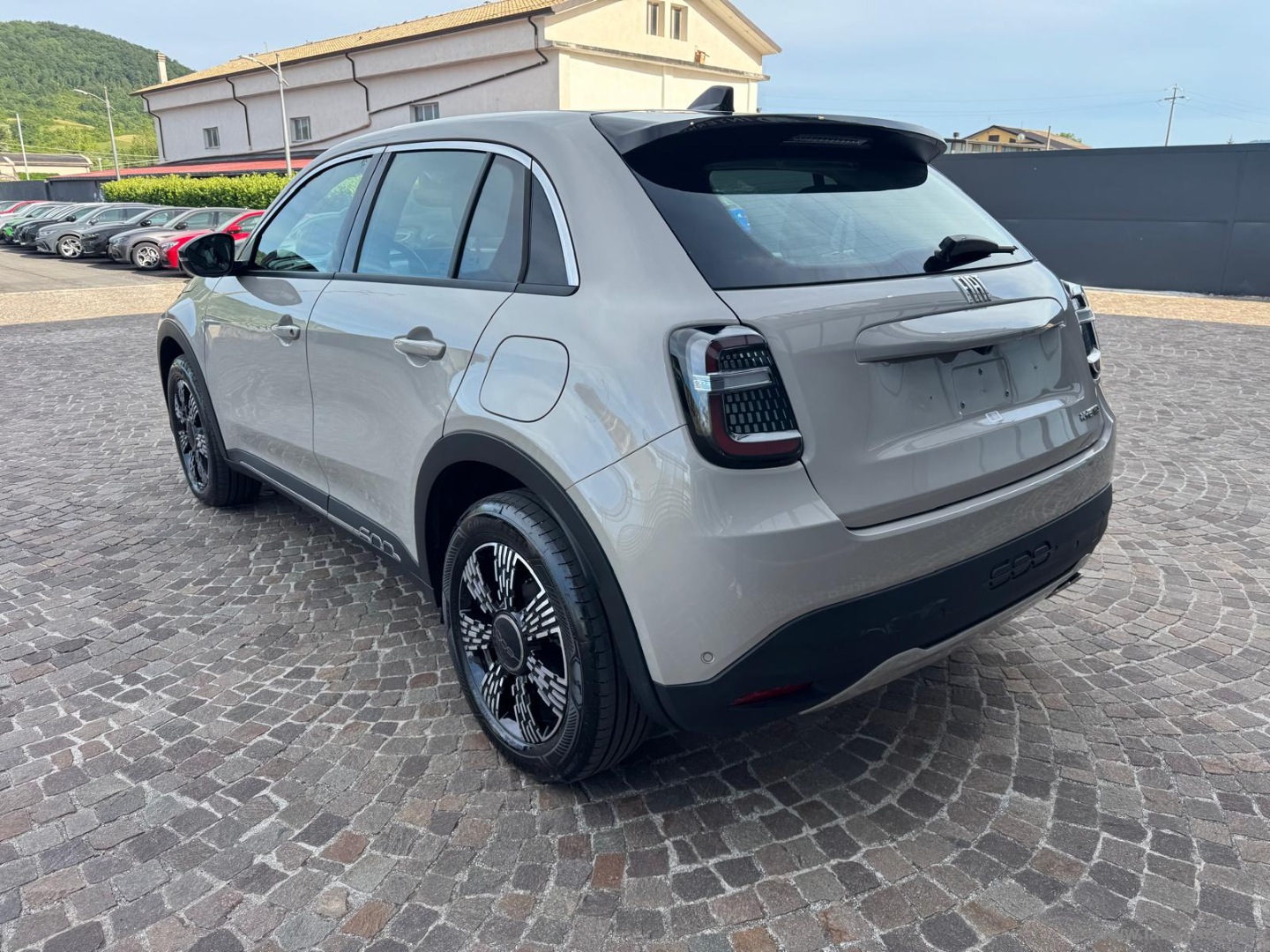 600 Hybrid 145 CV DCT MHEV Icon - immagine 7