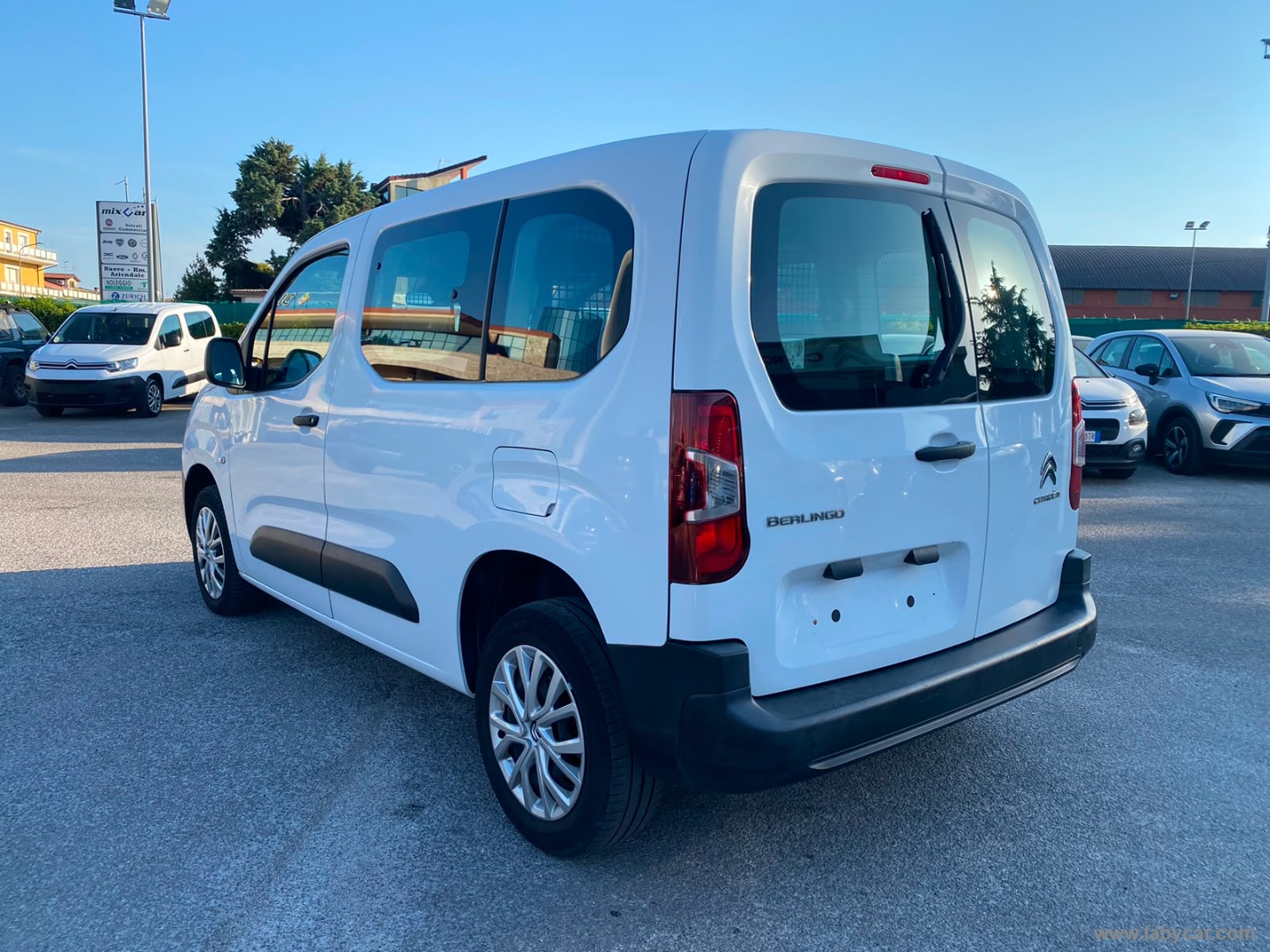 Citroën BERLINGO BlueHDi 100 S&S Combi Live - Immagine 7