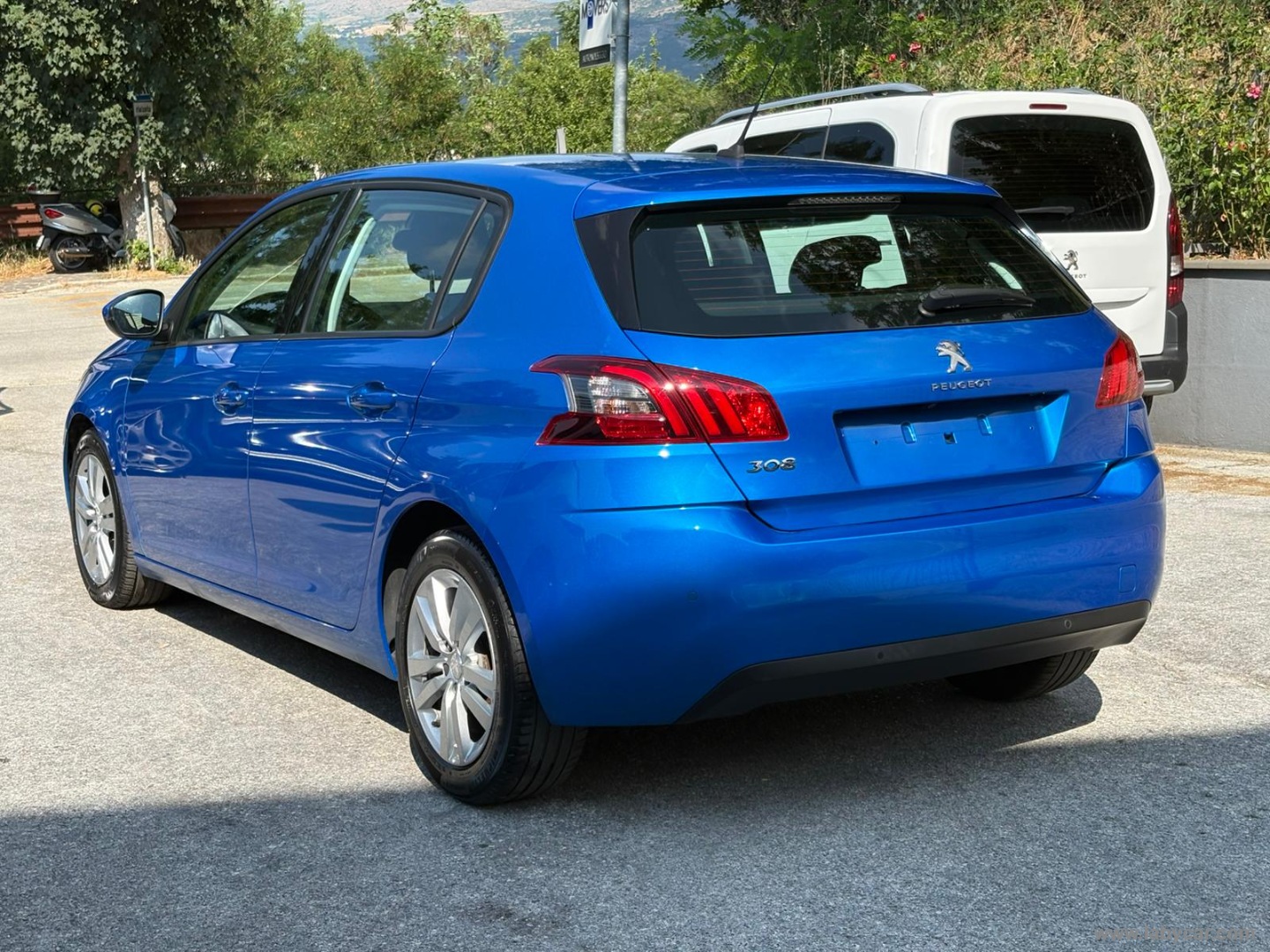 Peugeot 308 BlueHDi 100 S&S Active - Immagine 7