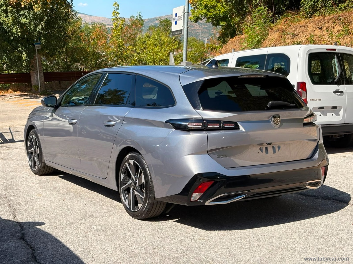 Peugeot 308 BlueHDi 130 S&S EAT8 SW Allure - Immagine 7