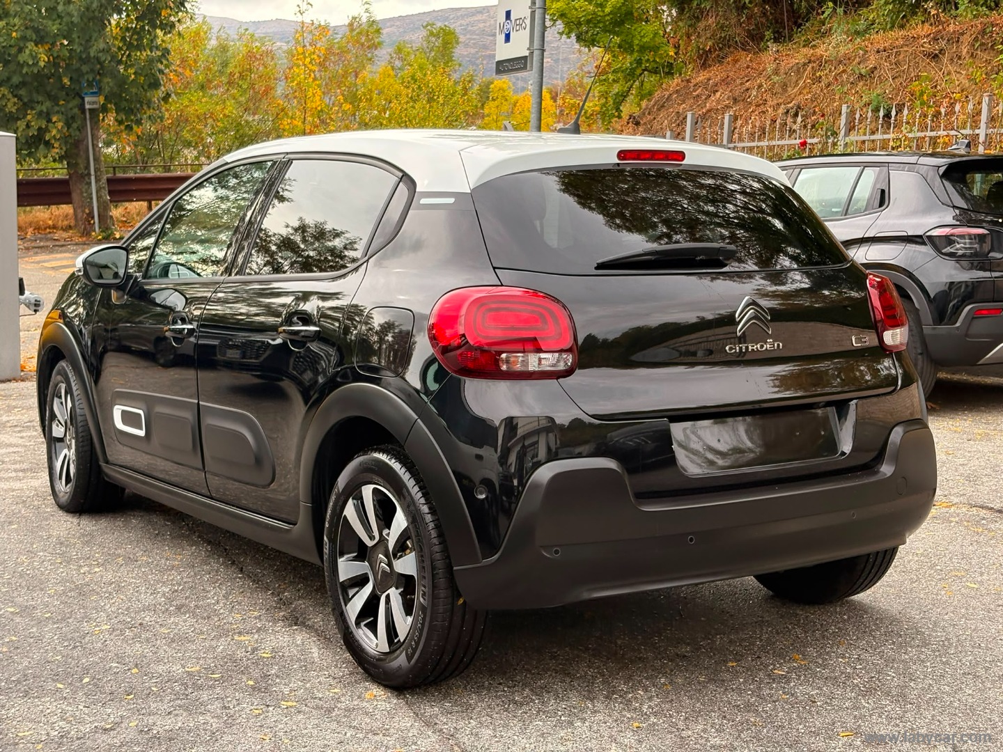 Citroën C3 PureTech 110 S&S Shine - Immagine 7