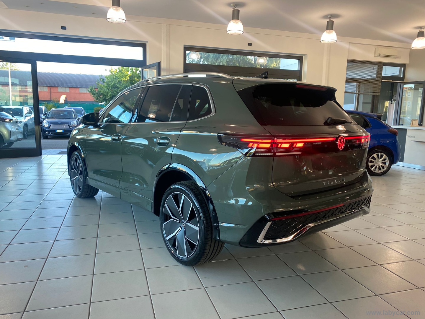 Volkswagen Tiguan 2.0 TDI 193CV DSG 4MOT.R-Line Pl. - Immagine 7