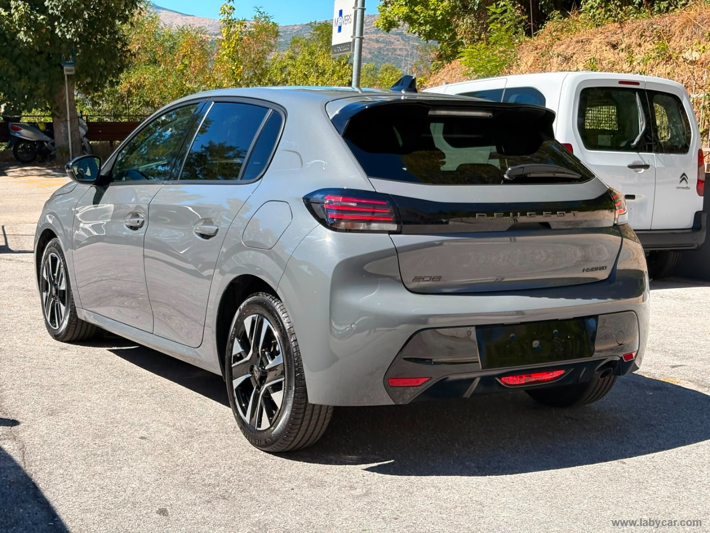 Peugeot 208 Hybrid 110 e-DCS6 Allure - Immagine 7
