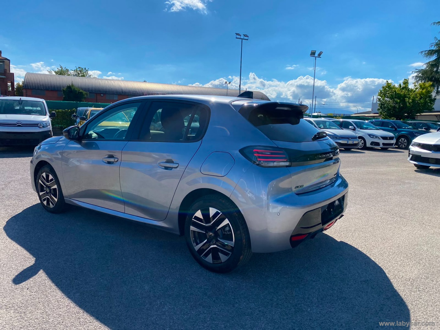 Peugeot 208 Hybrid 110 e-DCS6 Allure - Immagine 7