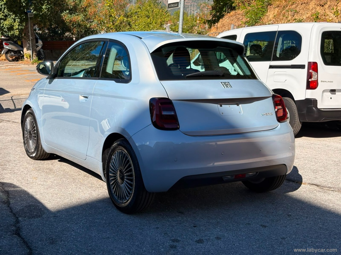 Fiat 500 Berlina Hybrid Icon - Immagine 7