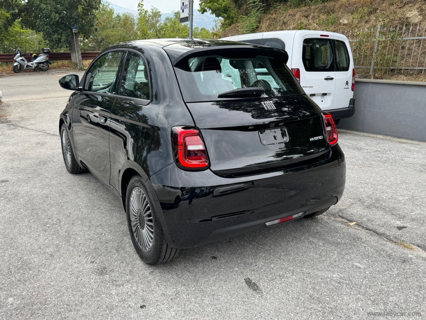 Fiat 500 Berlina Hybrid Icon - Immagine 7